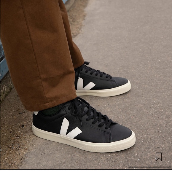 VEJA Campo black Leather low top sneakers size 10 men - Picture 1 of 16